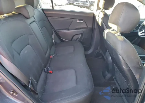 2013 Kia Sportage Lx z USA, uszkodzony, nr VIN KNDPBCA25D7470435